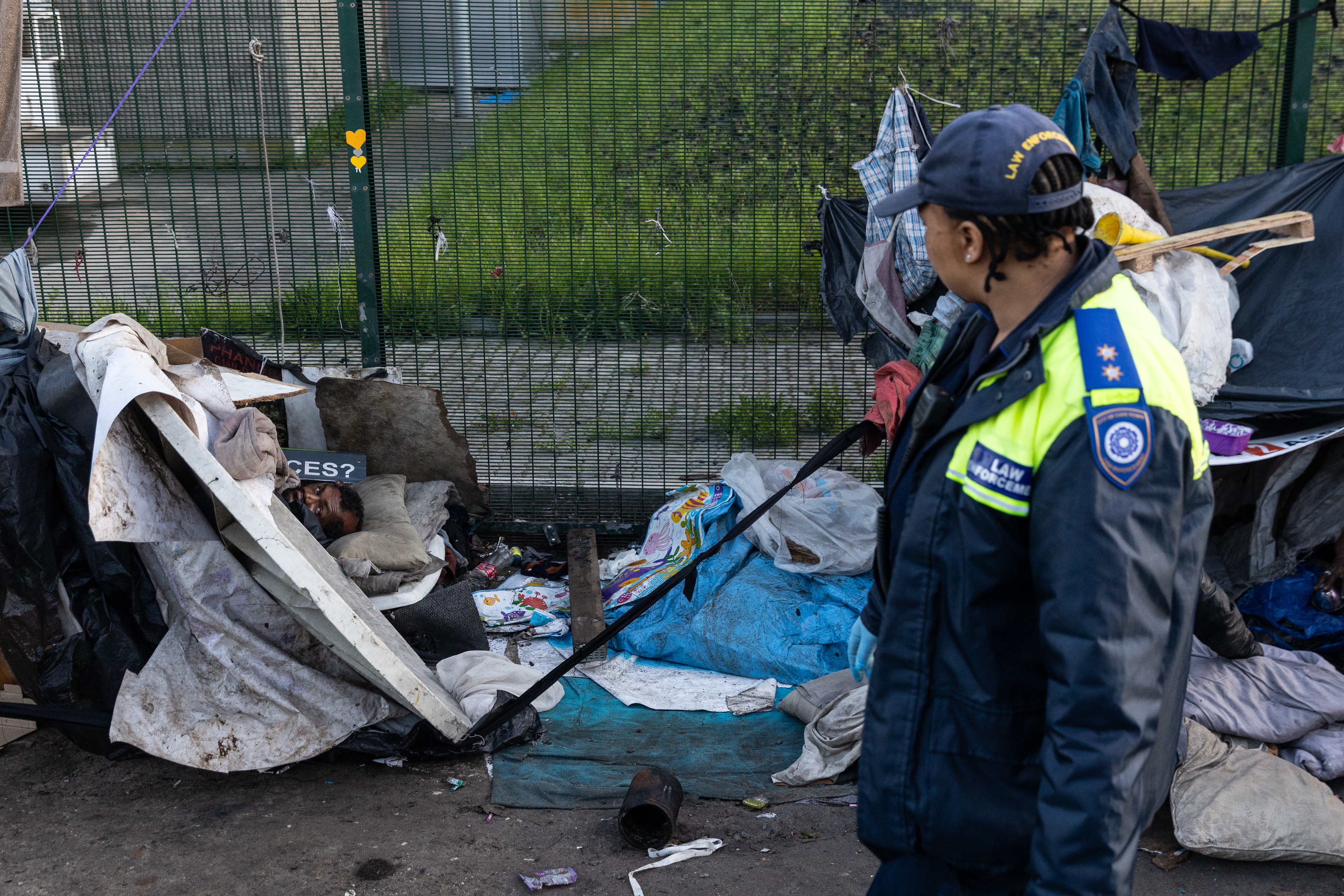 Pre Dawn Operation Moves Homeless People Off Cape Town’s Streets Groundup